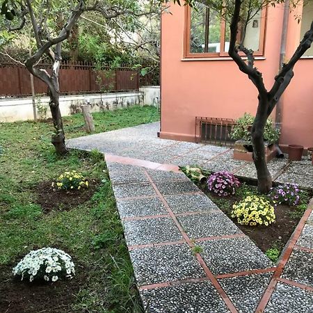 Mondello Aiace 40 Apartman Kültér fotó