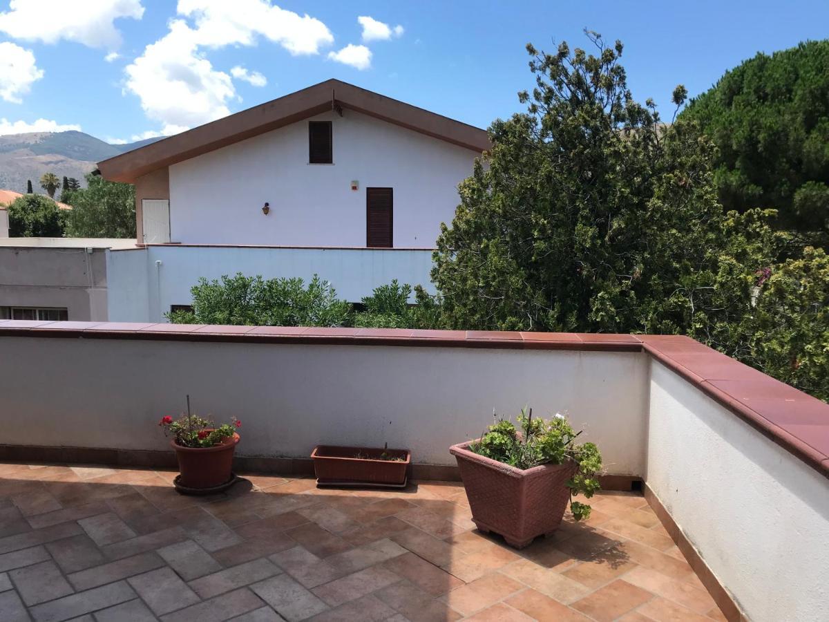 Mondello Aiace 40 Apartman Kültér fotó